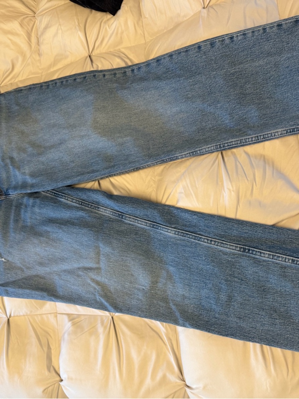 Abercrombie & Fitch Women’s 90’s Straight Ultra High Rise - A-symmetrical